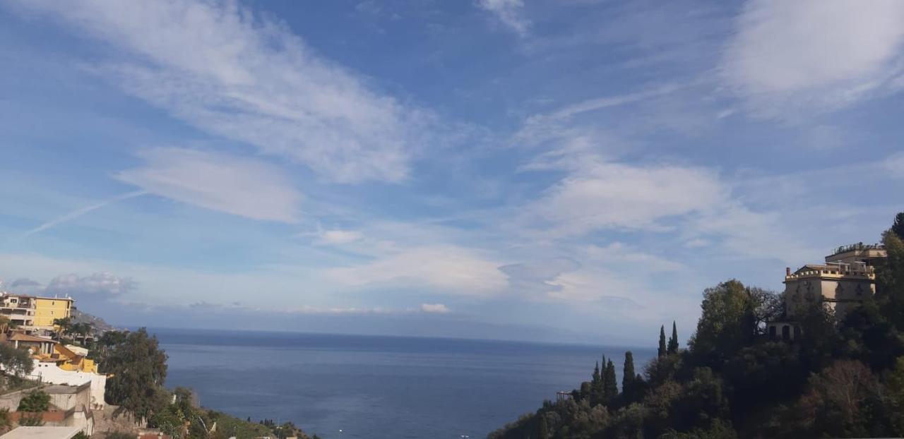 Il Piccolo Diavolo Διαμέρισμα Ταορμίνα Εξωτερικό φωτογραφία
